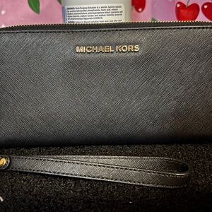 Michael Kors Large Saffiano Leather Continental Wallet